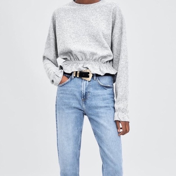 Zara Sweaters - 🌿ZARA grey sweater 🌿